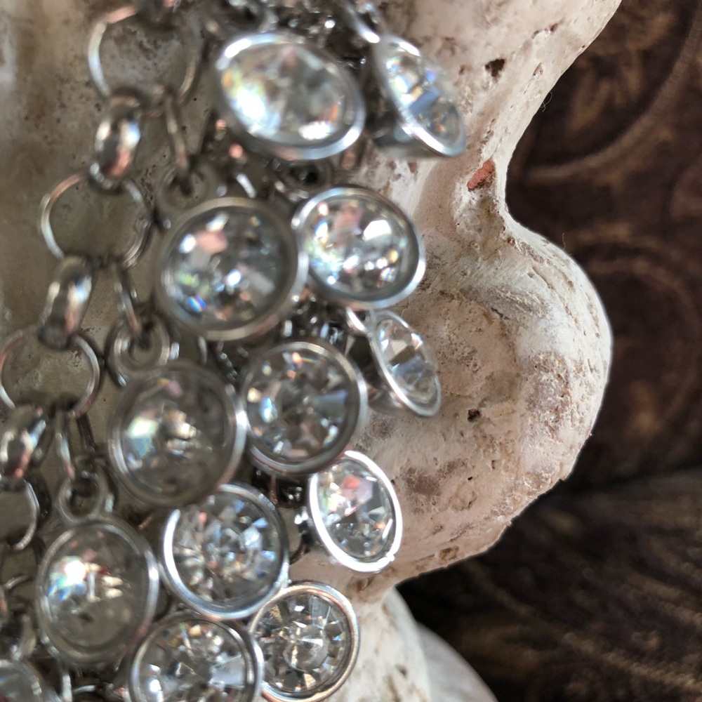 Gorgeous Bling Statement Necklace - Picture 5 of 7